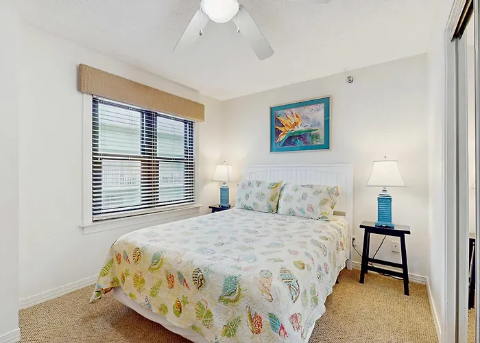 Beachfront With Private Balcony Shared Pool And Hot Tub